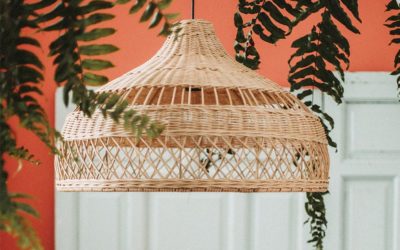 Lámparas de rattan de tendencia ideales para todos los estilos