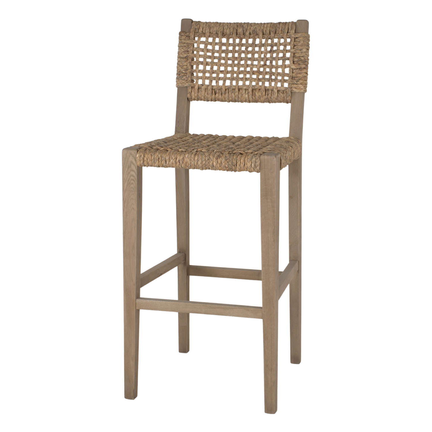 Taburete alto de madera y fibra Nearly, de estilo Mediterráneo. Estructura de madera de roble. Asiento y respaldo en fibra marina trenzada.