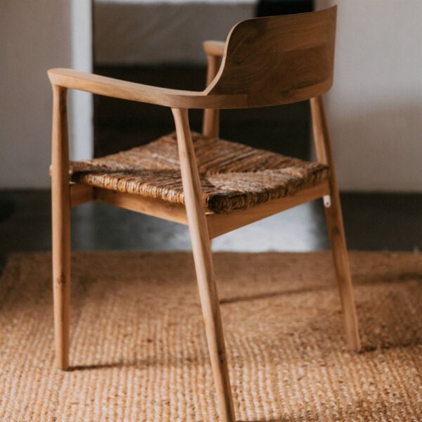 SILLA DE MADERA MANDALAY estilo Nórdico. Encuéntralo en MisterWils. Más de 4000m² de exposición y almacén. 12