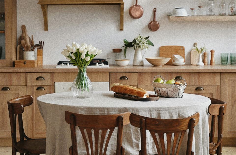 sillas de madera para reformar tu cocina